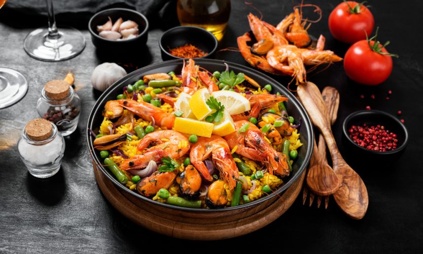 Traditional,Spanish,Seafood,Paella,In,The,Fry,Pan,On,A